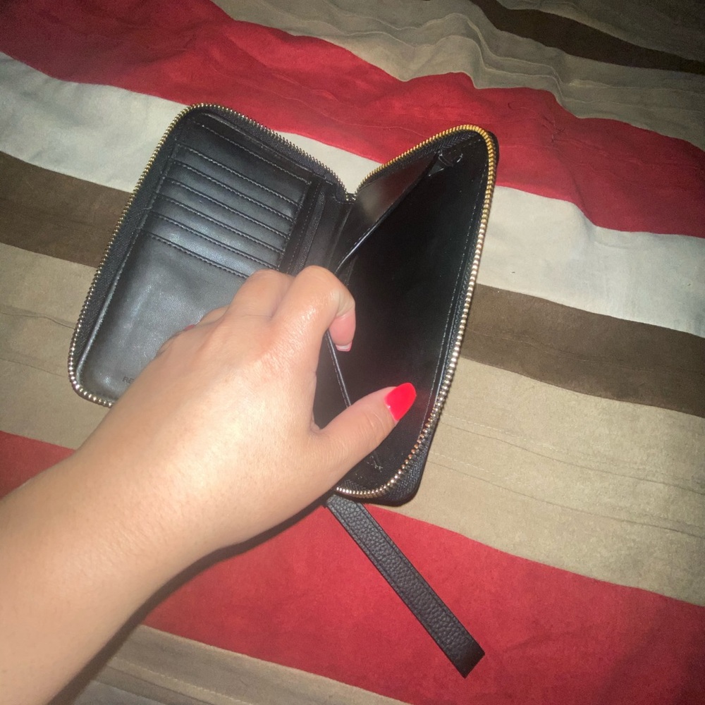 Rebecca Minkoff wristlet - Picture 5 of 8